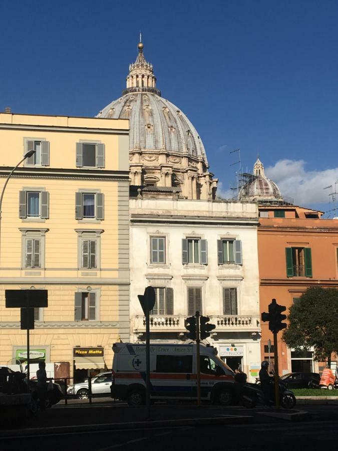 La Fabbrica Di San Pietro B&B Rom Exterior foto